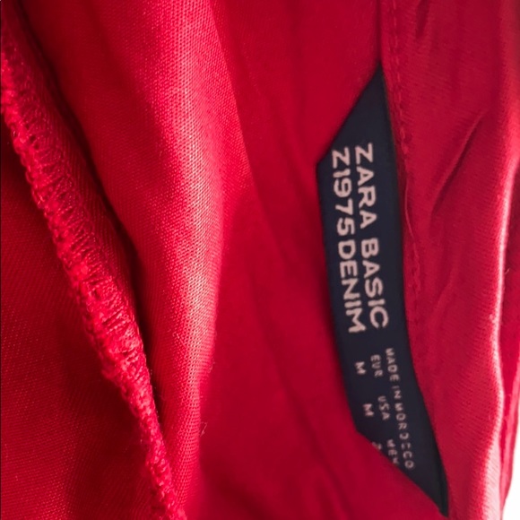 NWOT. Zara Poplin Red Frill Shoulder Top. Size M. - Picture 6 of 8